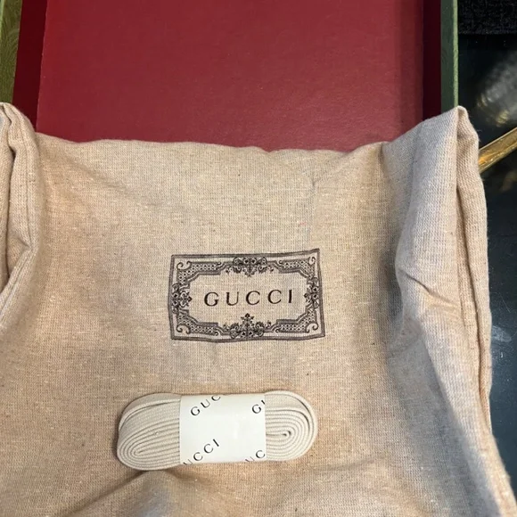 Gucci Rython - Picture 10 of 12